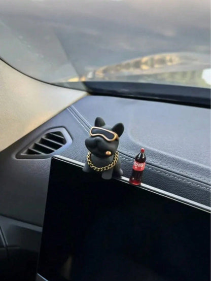 Cute Resin Bulldog Car Decoration With Gold Chain And Glasses – Fun Dashboard Ornament For Dog Lovers, Humorous Car Interior Accessory, Lightweight Easy To Install, Perfect Gift For Male And Female Dr