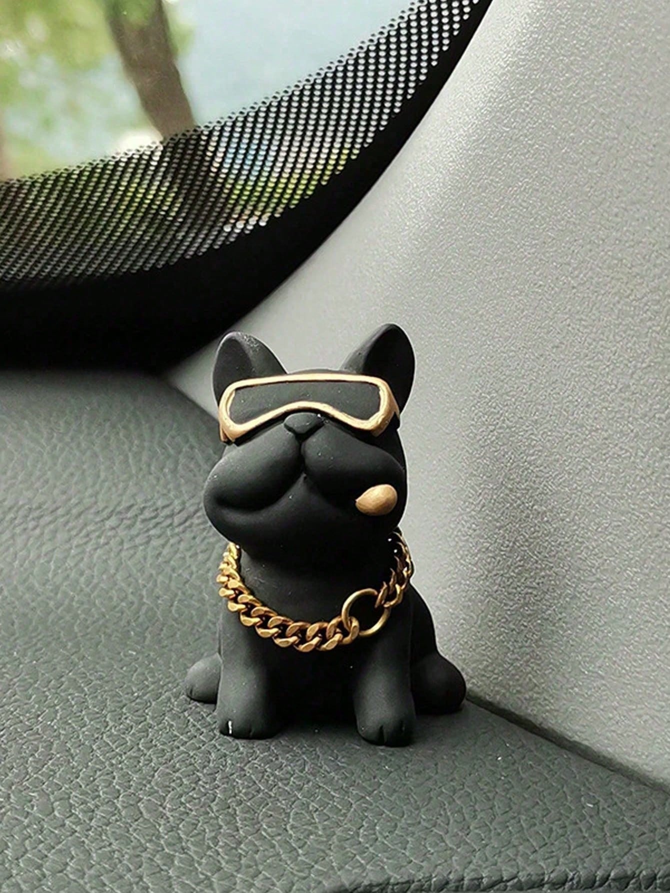 Cute Resin Bulldog Car Decoration With Gold Chain And Glasses – Fun Dashboard Ornament For Dog Lovers, Humorous Car Interior Accessory, Lightweight Easy To Install, Perfect Gift For Male And Female Dr