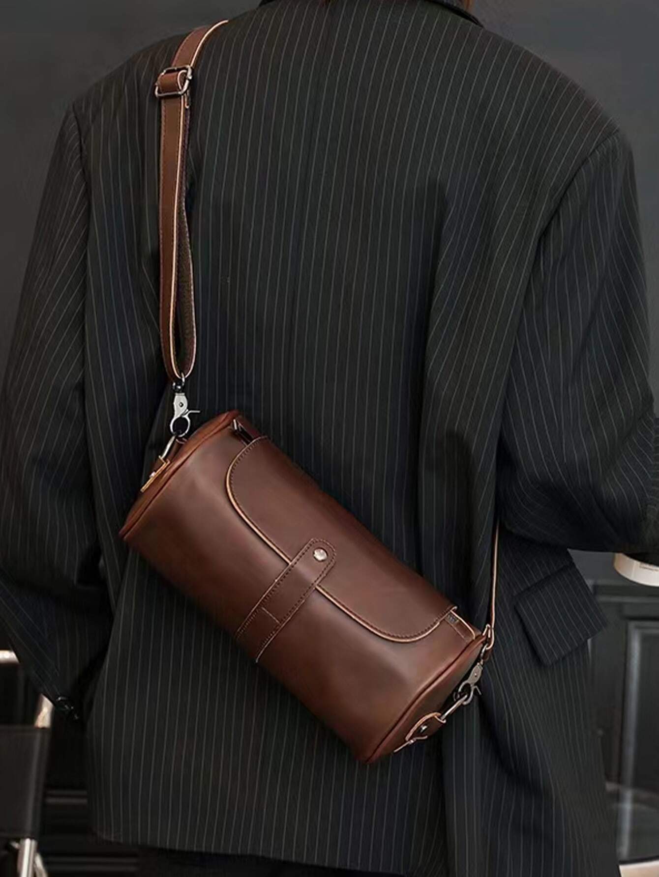 Cylindrical Crossbody Bag, Multifunctional Waterproof Business Travel PU Leather Bag, Minimalist Retro Casual Business Street Style, Suitable For Winter, Thanksgiving, Wallet, Holiday Bag, Valentine's