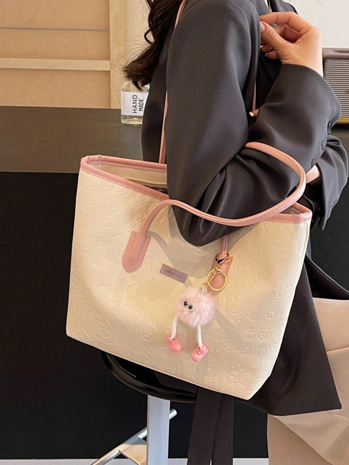 DAZY Large Capacity Women's Fashion Multifunctional Shoulder Bag, New Canvas Handbag, Stylish Design, Suitable For School, Commuting And Shopping (Pendant Not Included), Pink, Office