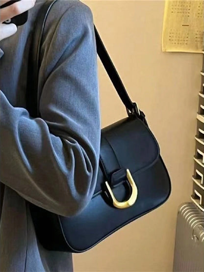 Dedoo 2025 New Solid Color PU Material Luxurious Clutch Bag, This Is A Solid Color Bright Color Evening Clutch Bag, Featuring A Fashionable Unique Short Arc Design, With A Back Buckle, Suitable For La