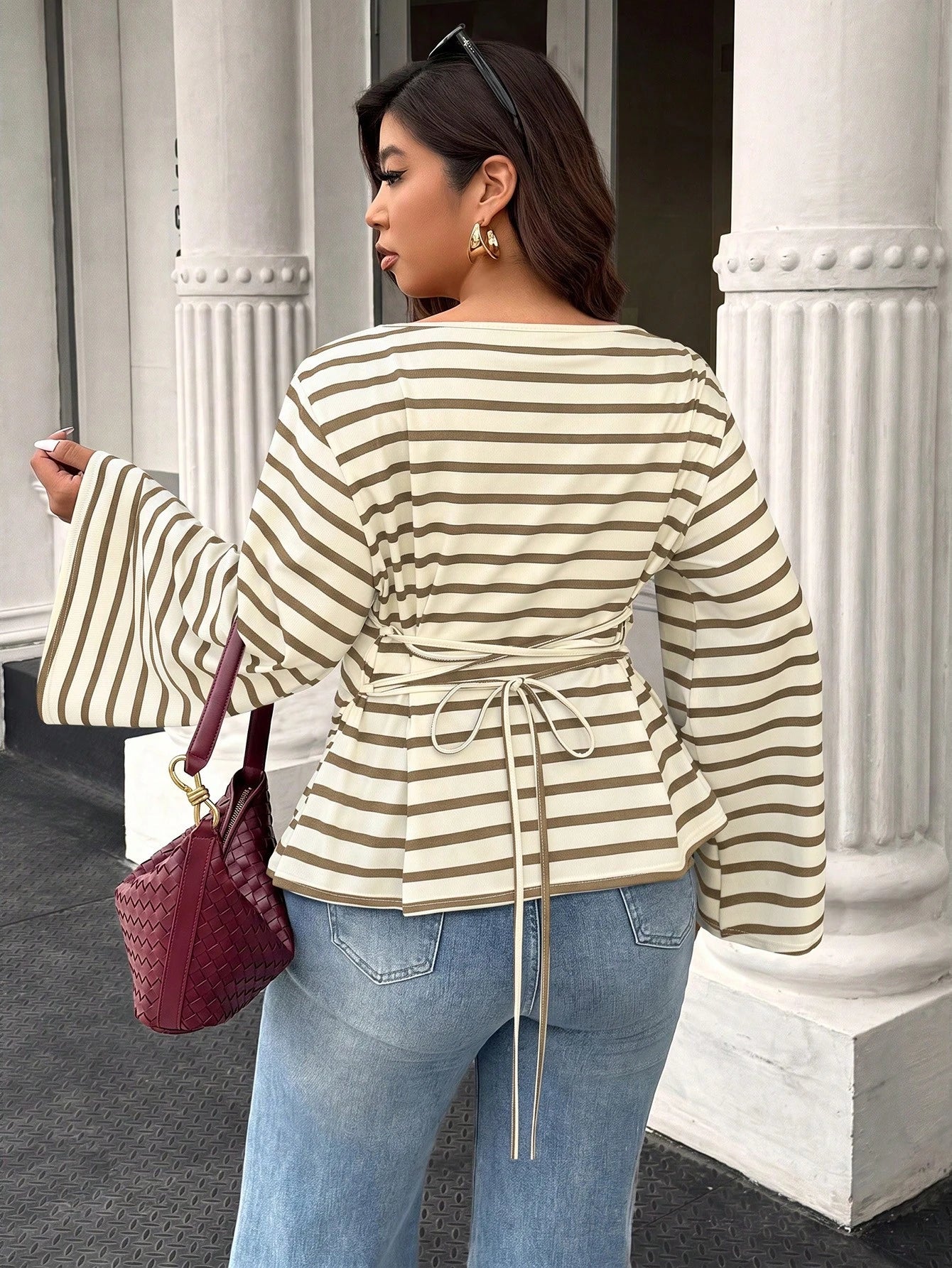 Easura Women's Autumn/Winter Loose Collar Flare Sleeve Pleated Ribbed Ribbed Top Fall Beach Vacation Cruise Black And White Casual Fall/Winter