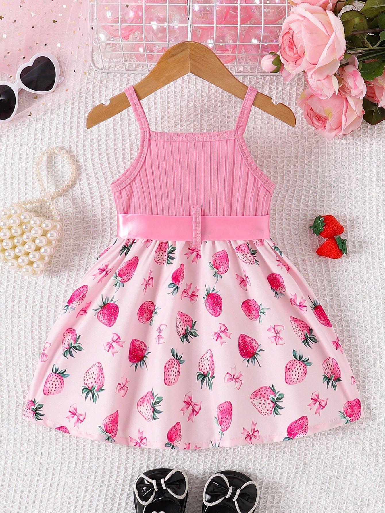 Elladie kids Baby Girls Ribbed Heart Print Flounced Hem Sundress, Cute & Sweet Fashion Summer Dress For Baby Girl