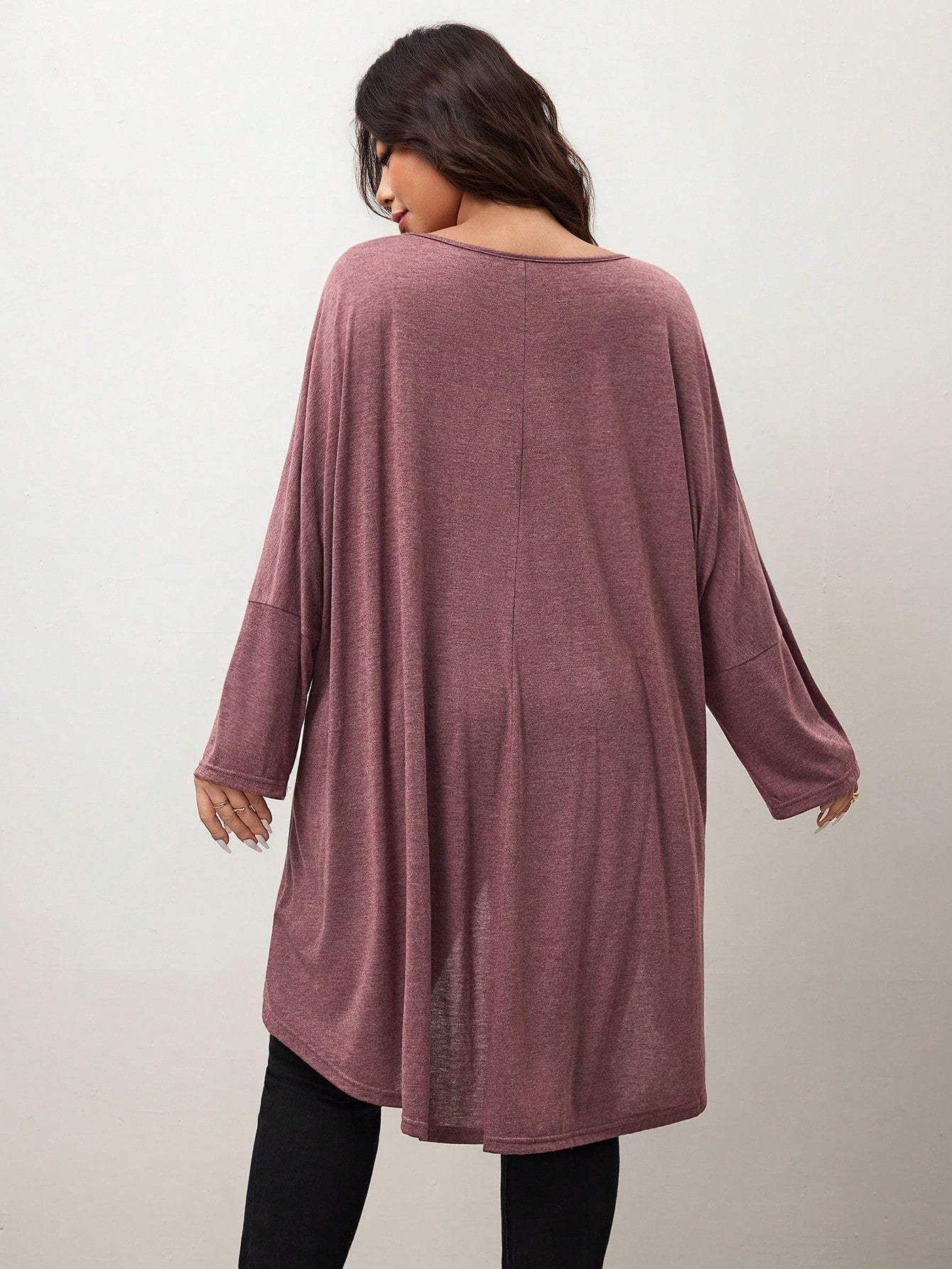 Enliva Plus Size Loose Bat Wing Hem Asymmetrical Hem High Low T-Shirt, Crew Neck, Solid Color, Stretchy, Soft, Comfortable, Versatile, Fashionable, Everyday Wear Fall T-Shirt For Women, Winter, Friend