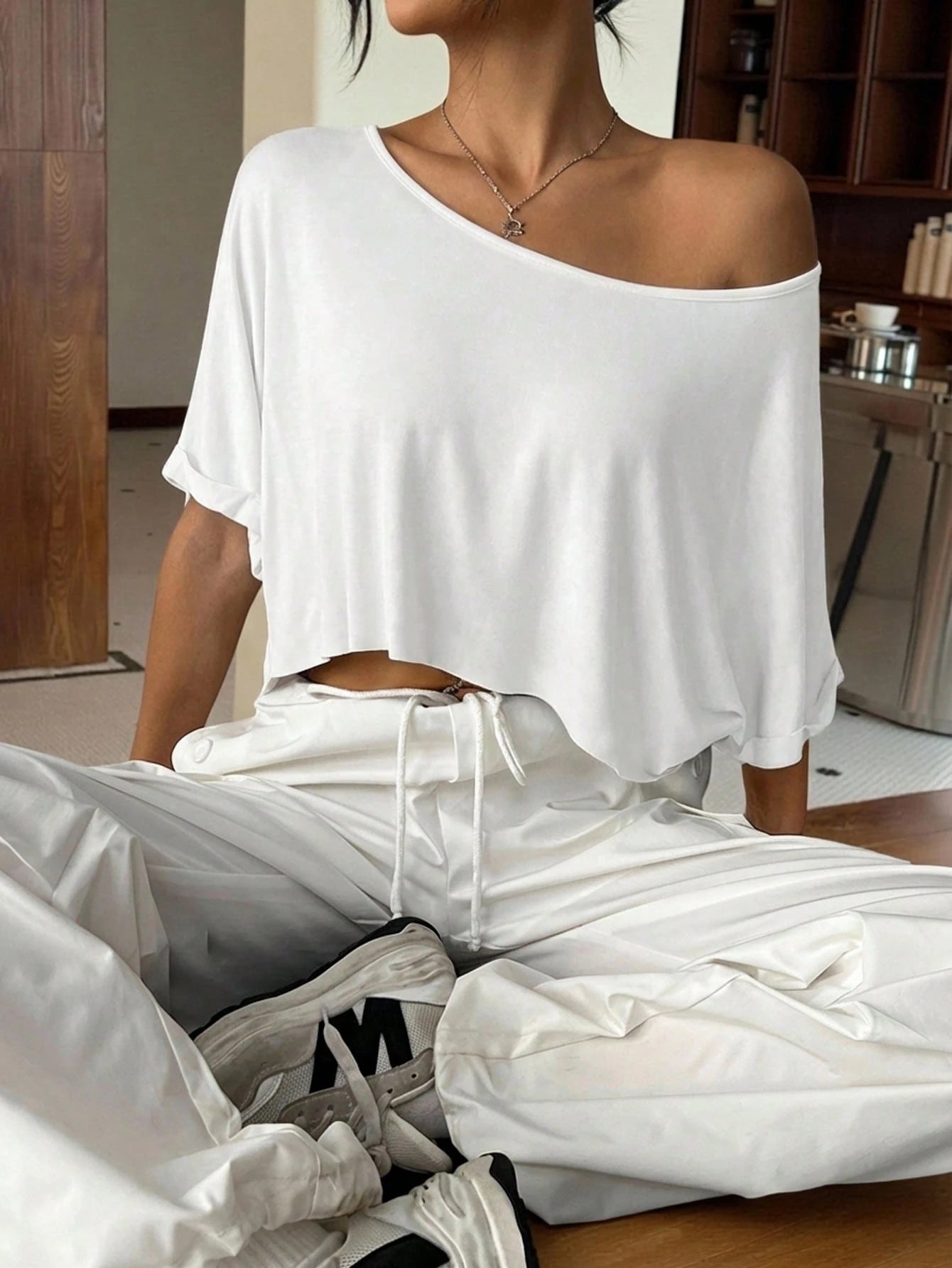 EZwear Comfortable Sexy Cold Shoulder Casual White Knit Loose One Shoulder Oversized T-Shirt, Chic,Summer Top