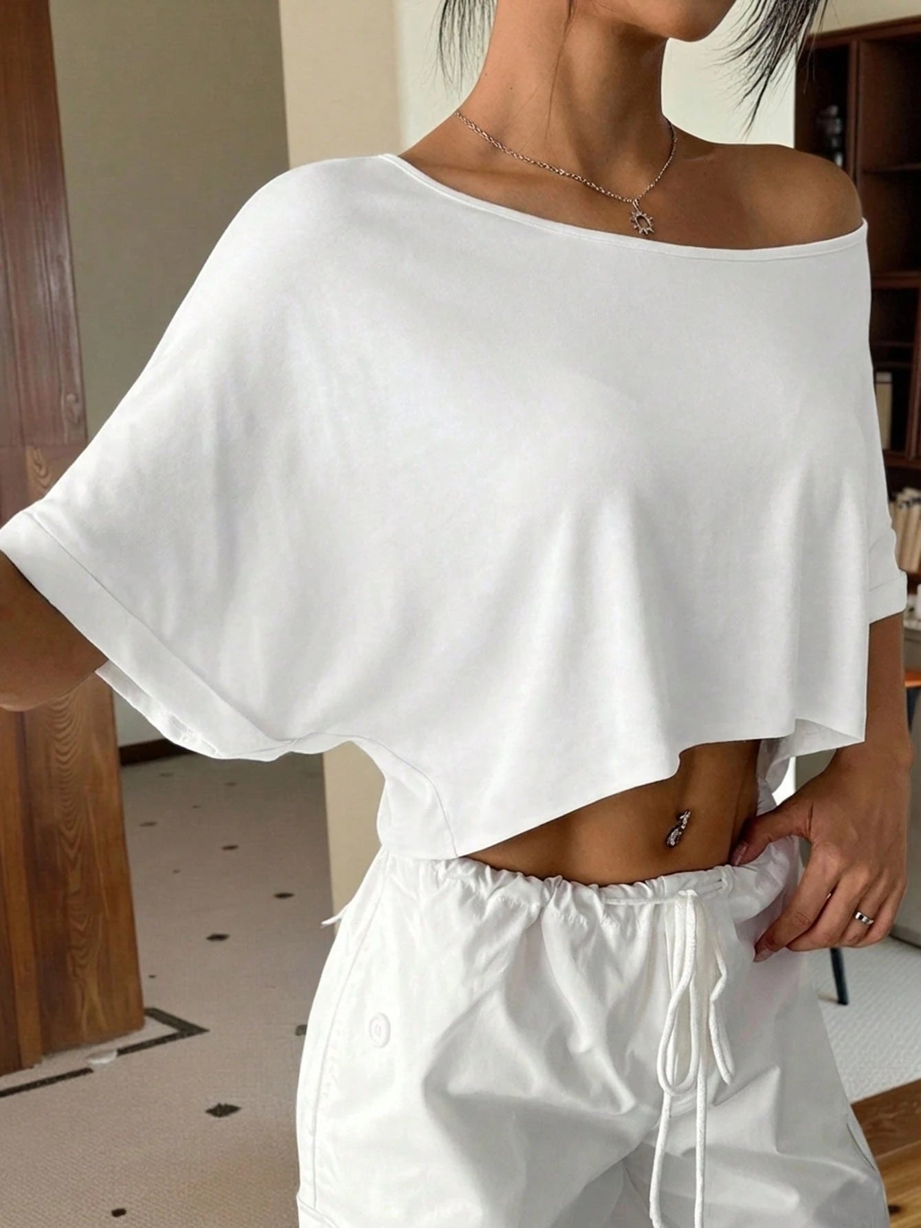 EZwear Comfortable Sexy Cold Shoulder Casual White Knit Loose One Shoulder Oversized T-Shirt, Chic,Summer Top