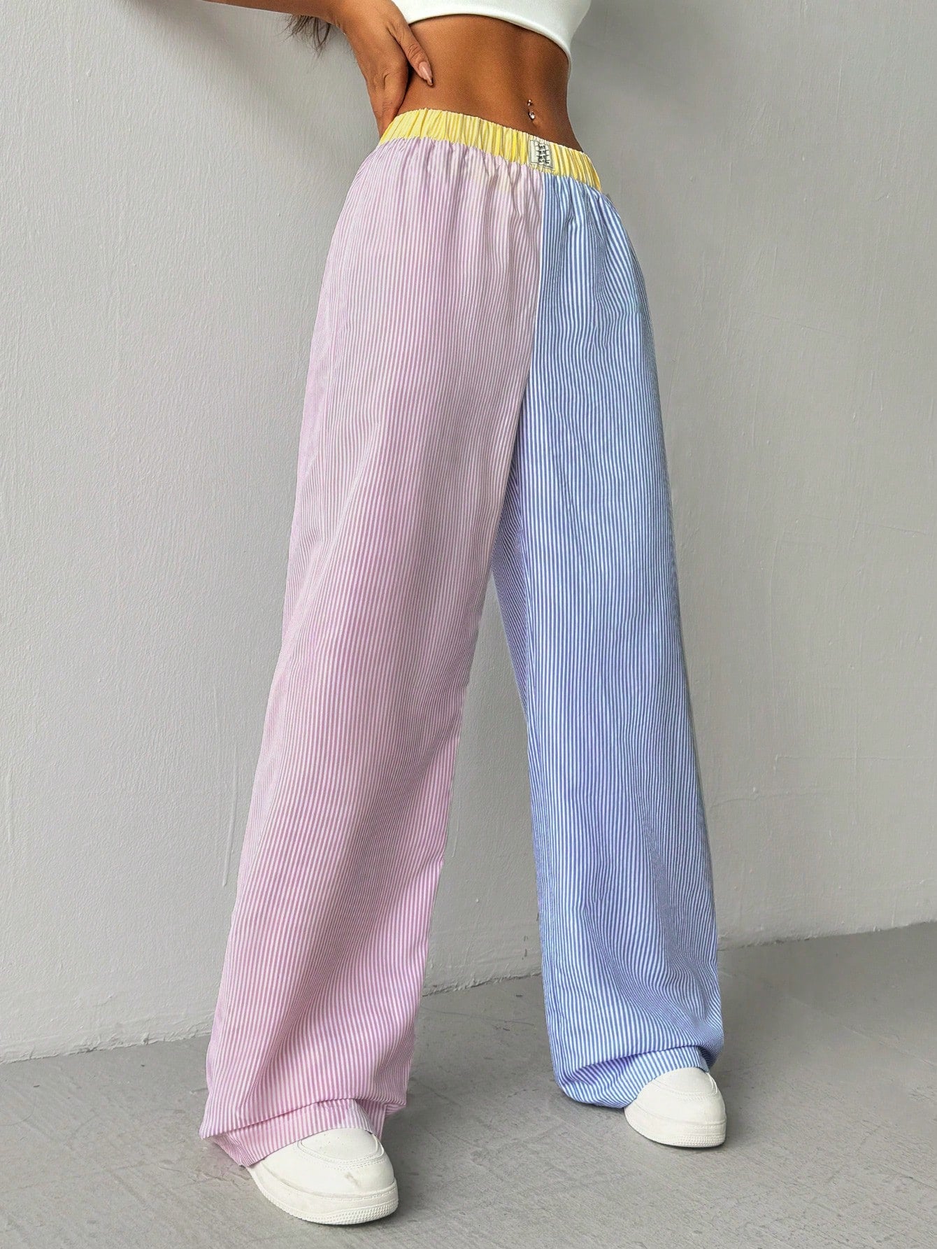 EZwear Women's Colorblock Stripe Alphabet Letter Printed Culotte Casual Casual Wide Leg Pants
