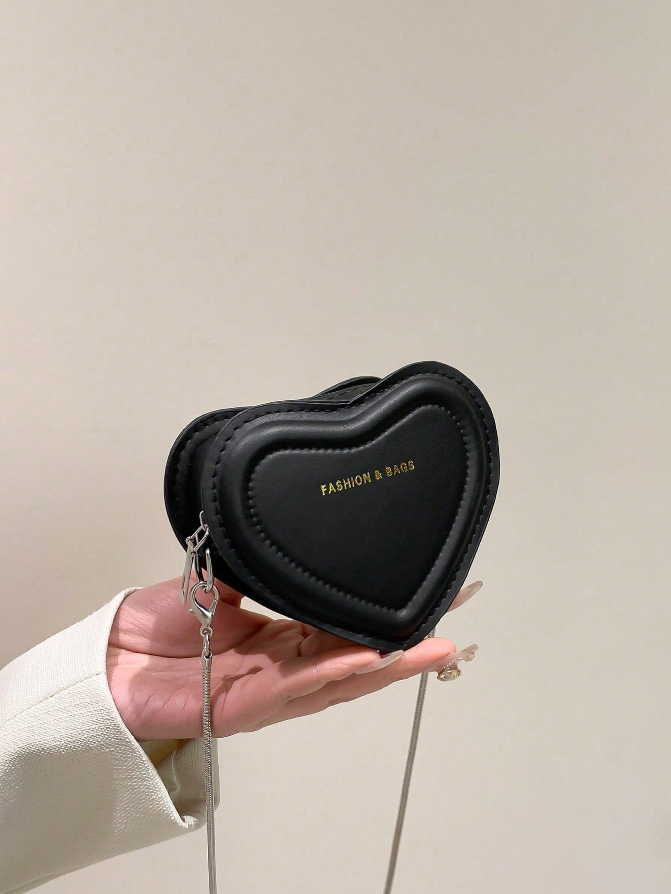 Fashionable Solid Color Ultra Small Heart-Shaped Women's Bag, PU Leather Chain Bag Slanted Body Coin Purse