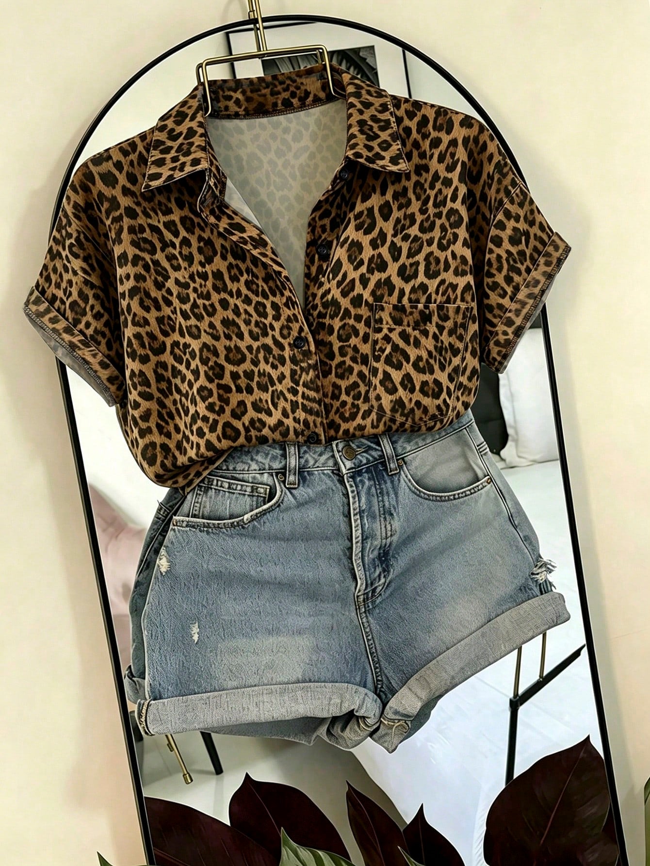 Franclia Elegant Leopard Print Asymmetrical Hem Casual Vacation & Commute Women Shirt