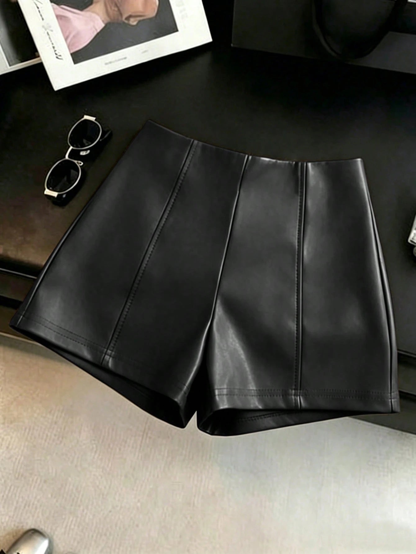 Franclia Fashionable Refined PU Leather Cinched Waist Women Shorts