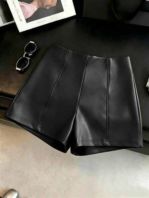 Franclia Fashionable Refined PU Leather Cinched Waist Women Shorts