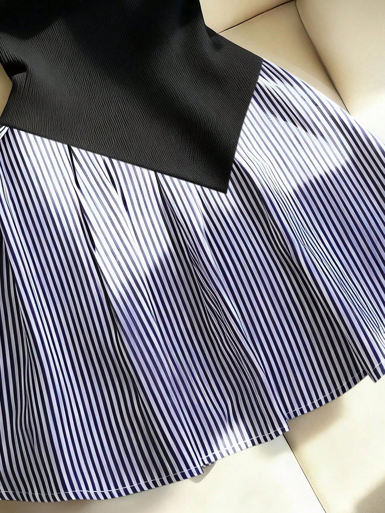 Franclia Women's Elegant Black And White Striped Short Sleeve Mini Dress,Summer Casual School Back-To-School Patchwork Ribbed Waist A-Line Shirt Collar Dress