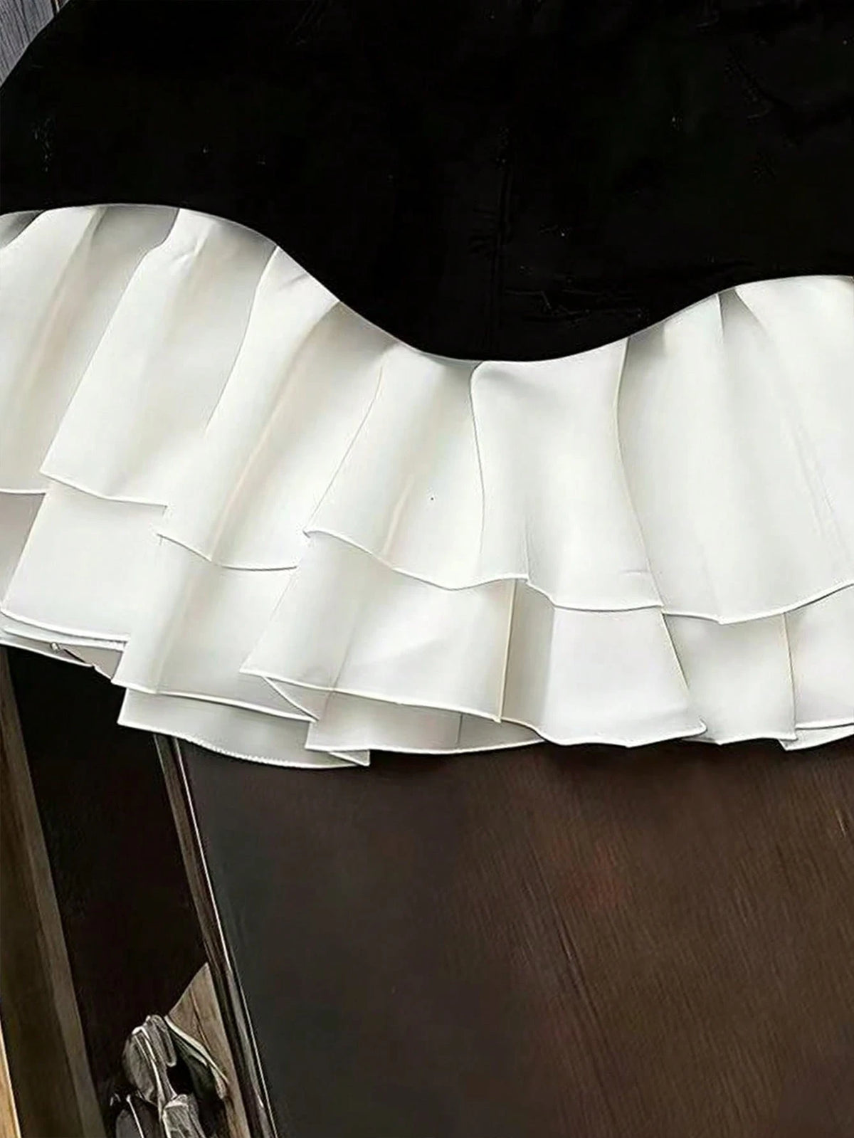 Franclia Women's Elegant Black & White Patchwork Mini Skirt, Spring/Summer
