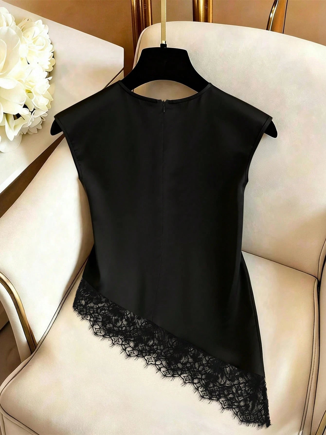 Franclia Women's Summer Lace Trim Asymmetrical Hem Blouse