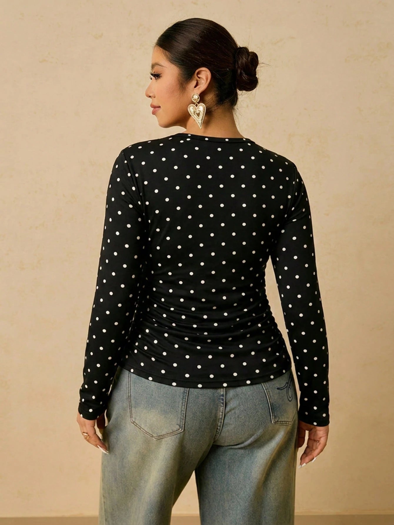 Freevana Casual Vintage Polka Dot Pattern Fabric Plus Size Women's Black T-Shirt, Suitable For Spring And Autumn, Black Top, Undershirt, Outerwear Fall