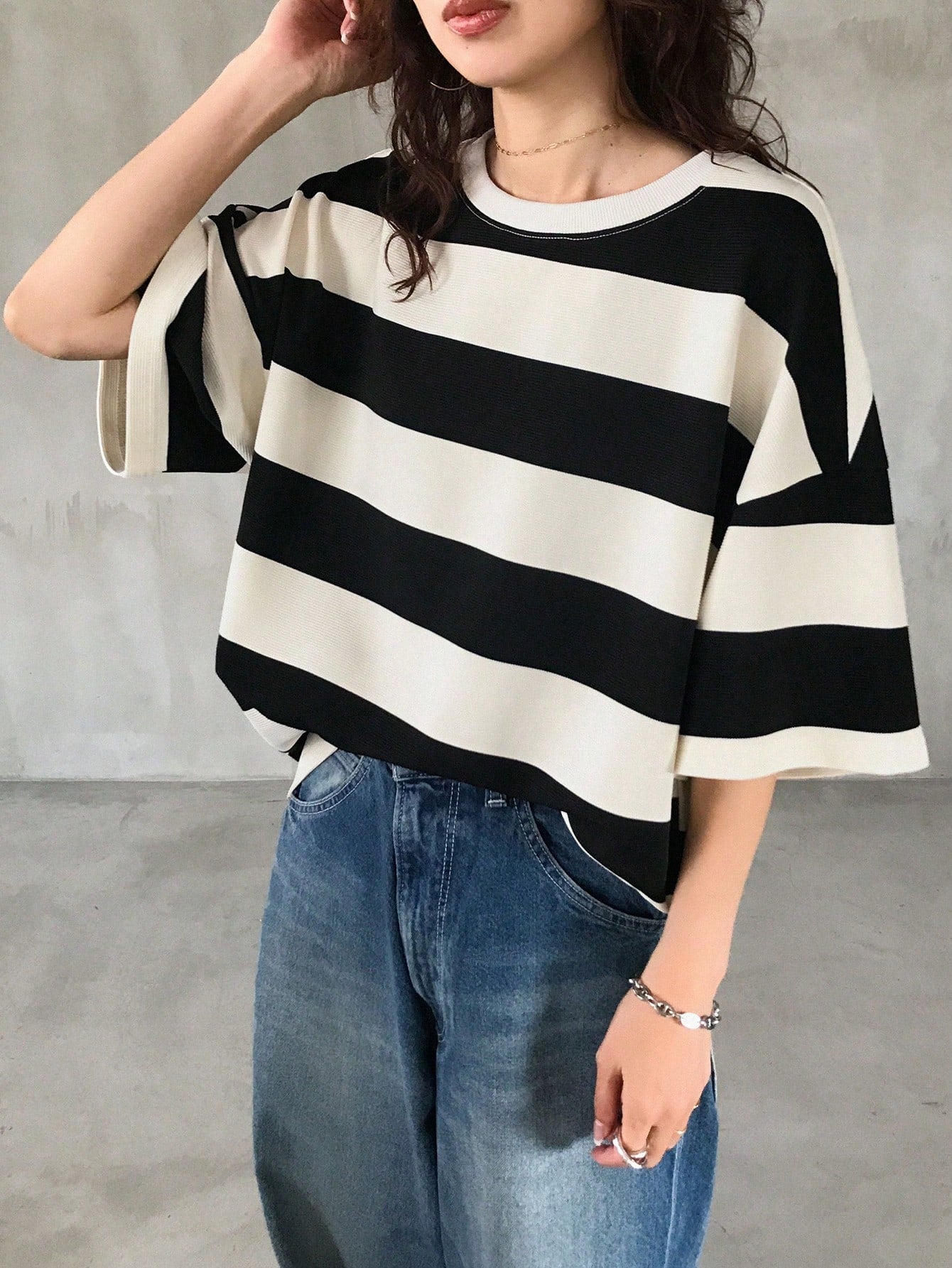 FRIFUL Women's Loose Striped T-Shirt With Polo Collar And Mid-Sleeves, Casual Summer Wear Graphic Tee