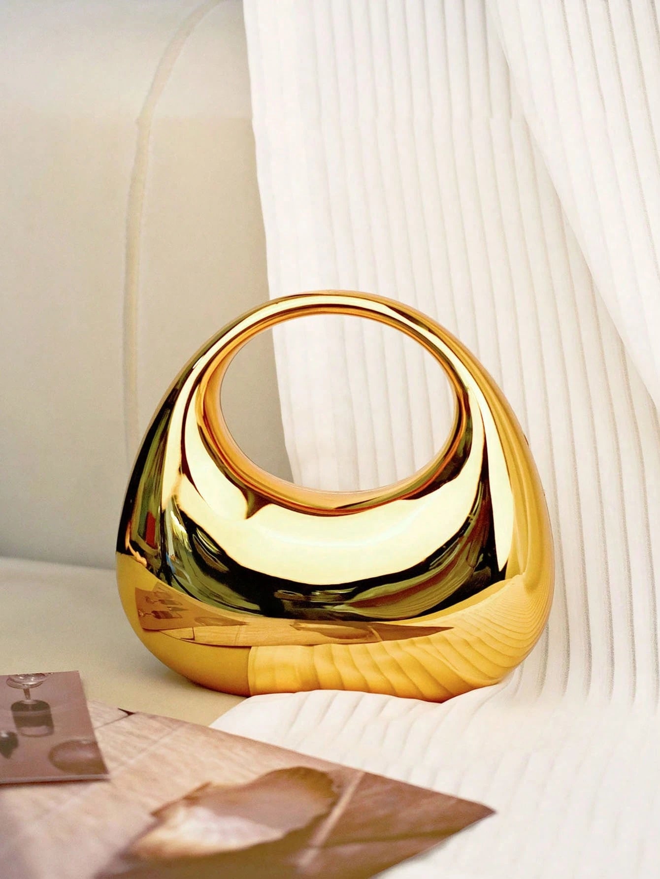 Glamine Acrylic Crescent Moon Shaped Handbag, Fashionable Multi-Function Chain Shoulder Crossbody Bag, Phone Pouch, Earphone Case, Lipstick Holder, Ideal For Valentine's Day, Birthday, Anniversary Gif