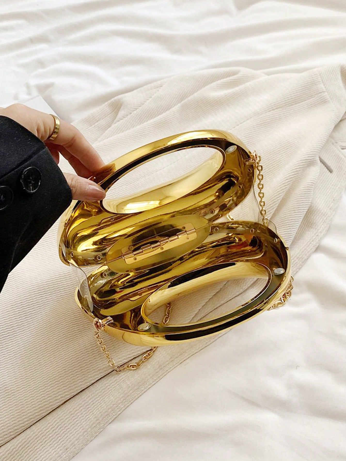 Glamine Acrylic Crescent Moon Shaped Handbag, Fashionable Multi-Function Chain Shoulder Crossbody Bag, Phone Pouch, Earphone Case, Lipstick Holder, Ideal For Valentine's Day, Birthday, Anniversary Gif