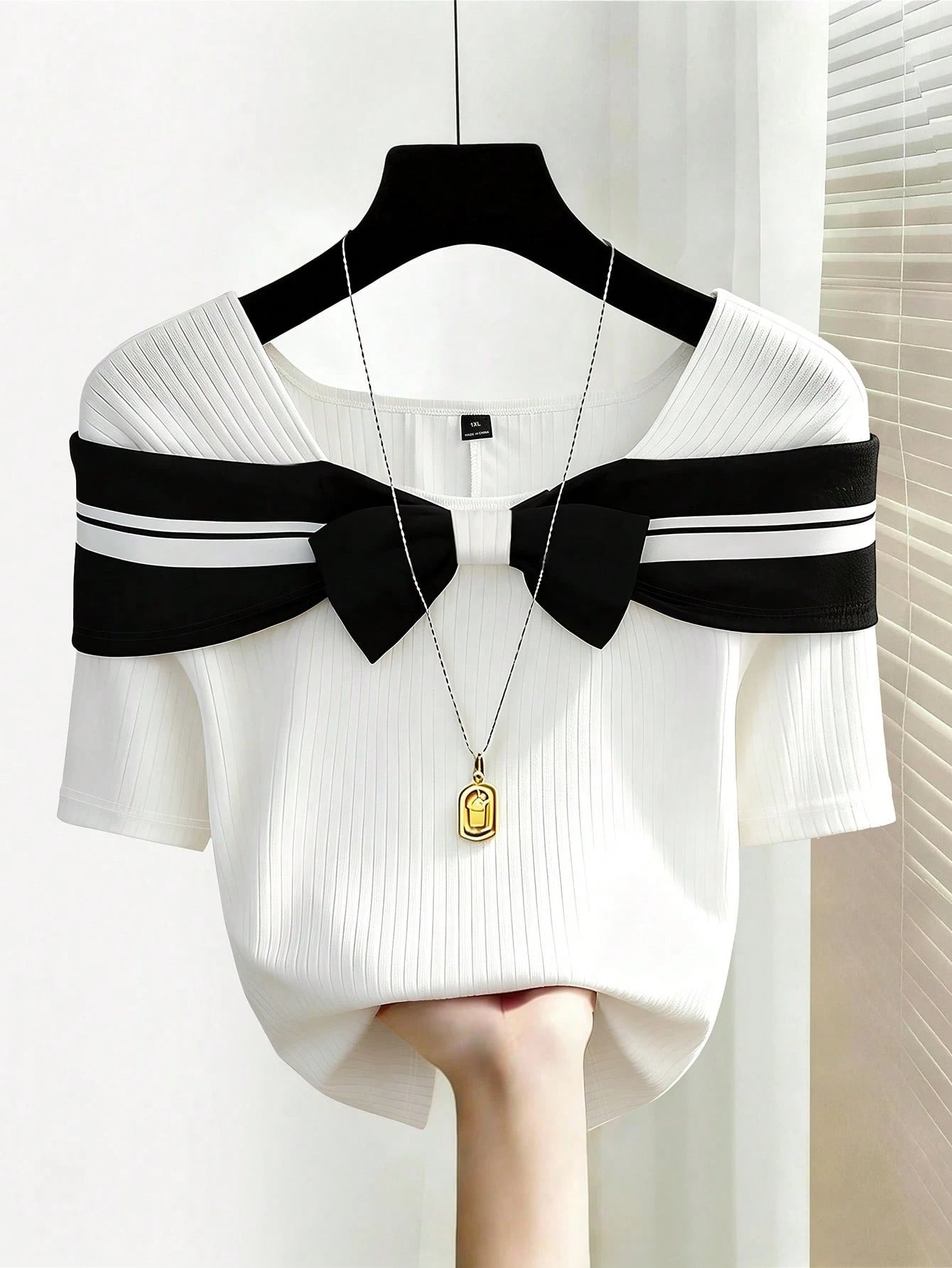 GlowEve CURVE Plus Size Women's Cute Black And White Off-Shoulder Bow Contrast Ribbed Short Sleeve Top, Summer School Back-To-School Elegant Party Graduation