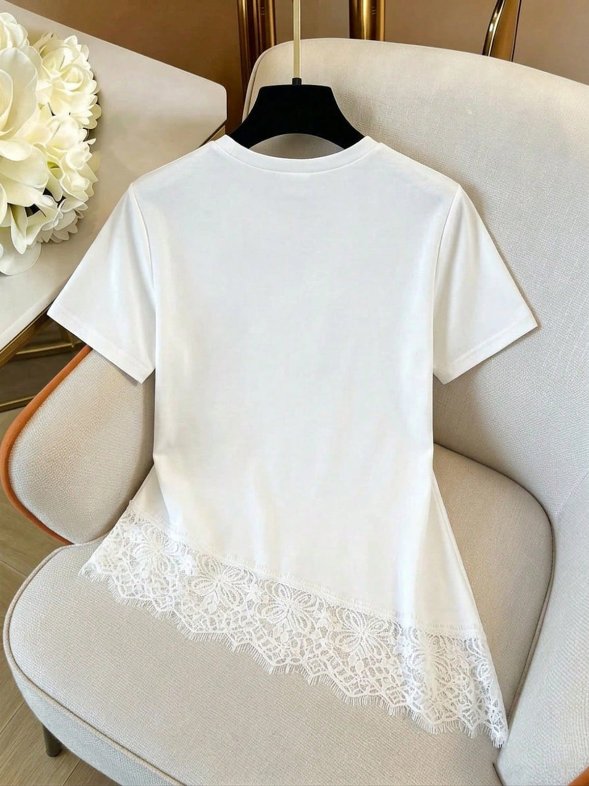 GlowEve Women's Round Neck Lace Patchwork Casual Versatile Daily Wear T-Shirt