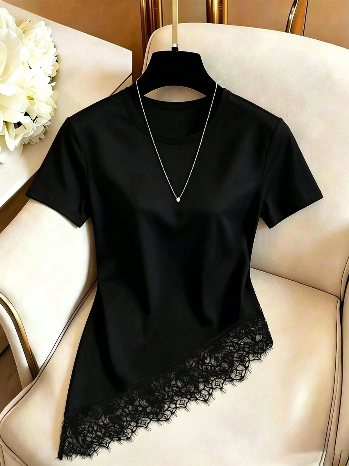 GlowEve Women's Round Neck Lace Patchwork Casual Versatile Daily Wear T-Shirt