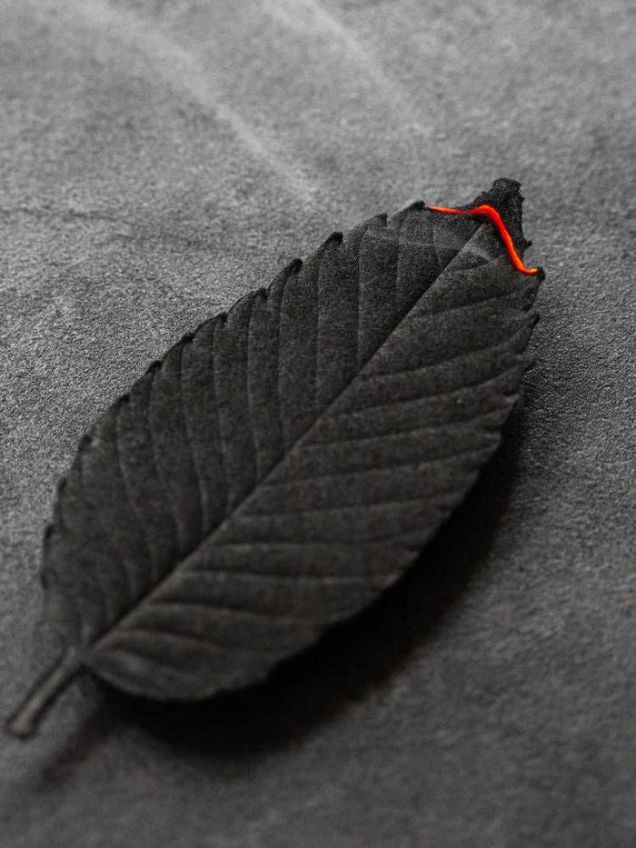 HA KO Paper Incense - Black No. 03 Sleep, Set of 6