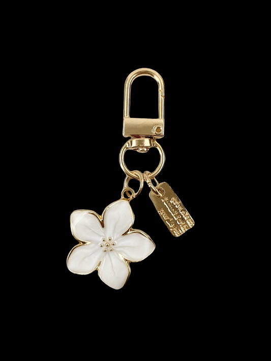 HAILIAN 1pc Metal Sakura Flower Keychain, Lightweight And Graceful Sakura Design With Tag Accessory, Suitable For Bag, Car Keys, Couple & Holiday Gifts