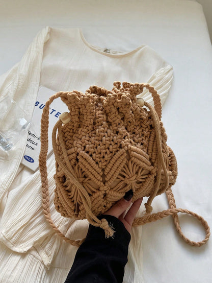 Handwoven Small Crossbody Bag For Women, New Woven Messenger Bag, Niche Beach Casual Shoulder Bag, Mini Square Envelope Bag, Crossbody Bag, Suitable For Beach Resort, Woven Bag