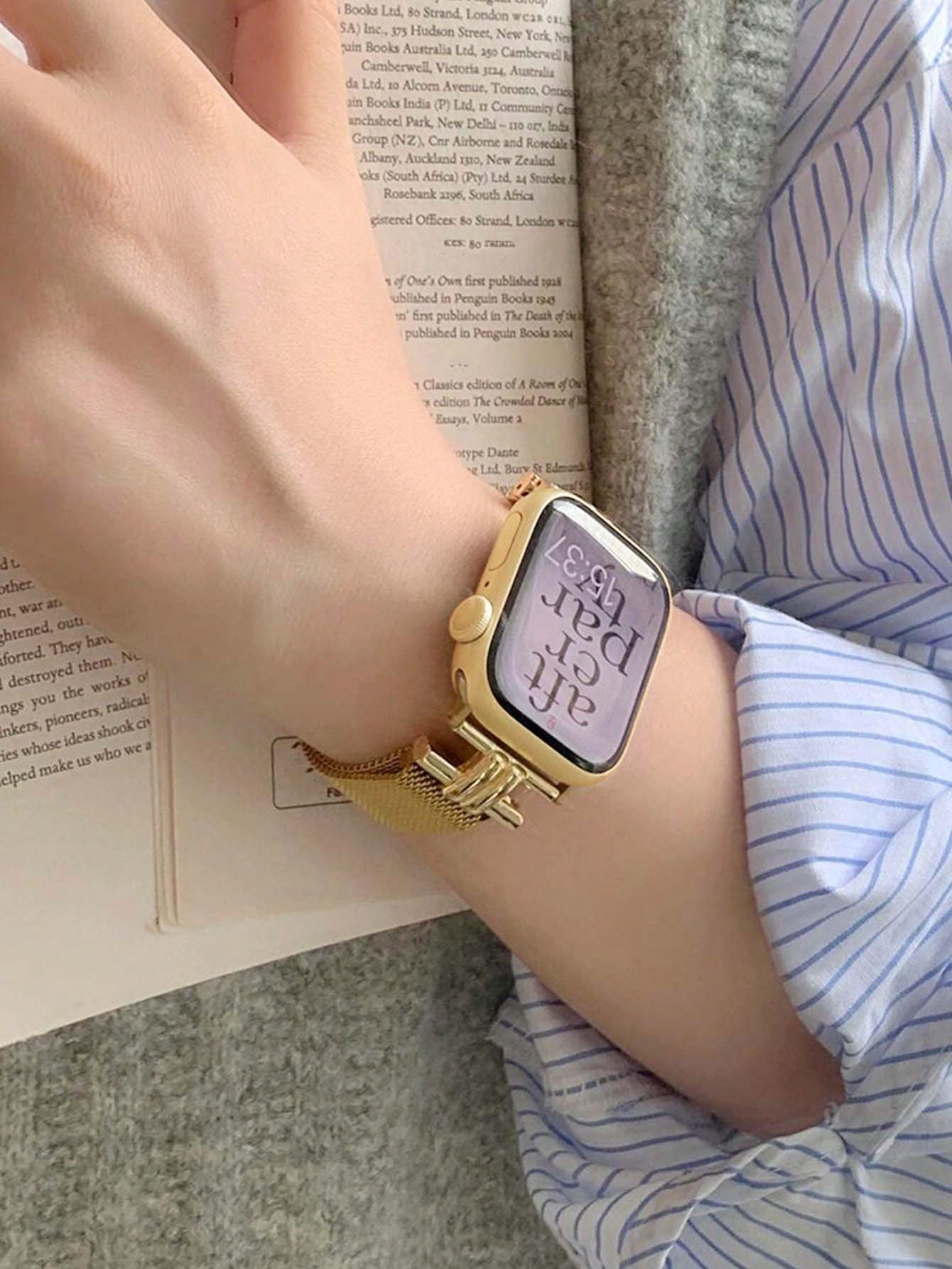 Huastonband 1pc Fashion Stainless Steel Metal Gold Color Band Compatible With Apple Watch Band, Watch SE S11 S10 S9 S8 S7 S6 S5 S4 S3 S2 S1, Premium Magnetic Adjustable Band, 38mm 40mm 41mm 42mm 44mm