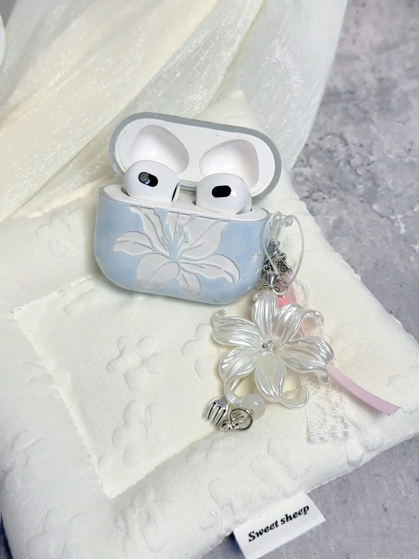 Ins Hollow Blue Lily Design Pro 3/4/2/ 4/2nd Gen Wireless Bluetooth Earphone Case, New Pro 3/Pro 2 Shockproof Protective Cover, Korean Style