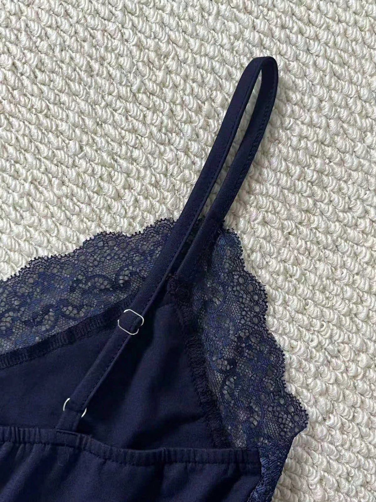 IslaSuriya Lace Patchwork Fitted Camisole For Women
