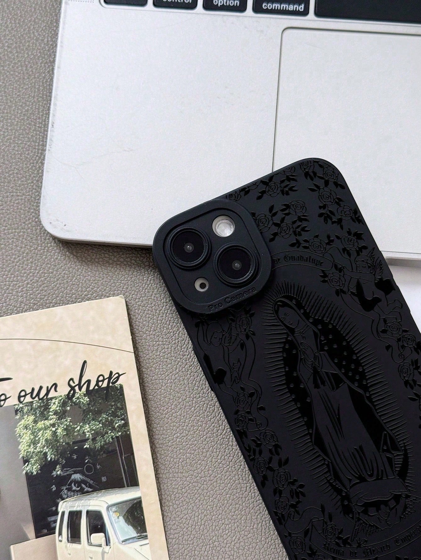 Jesus 1pc Minimalist Rose Virgin Mary Pattern Black Cat Eye Full Coverage IPhone Case Compatible With IPhone 17, 17 Pro, 17 Pro Max, 17 Air,11, 11 Pro, 11 Pro Max, 12, 12 Pro, 12 Pro Max, 13, 13 Pro