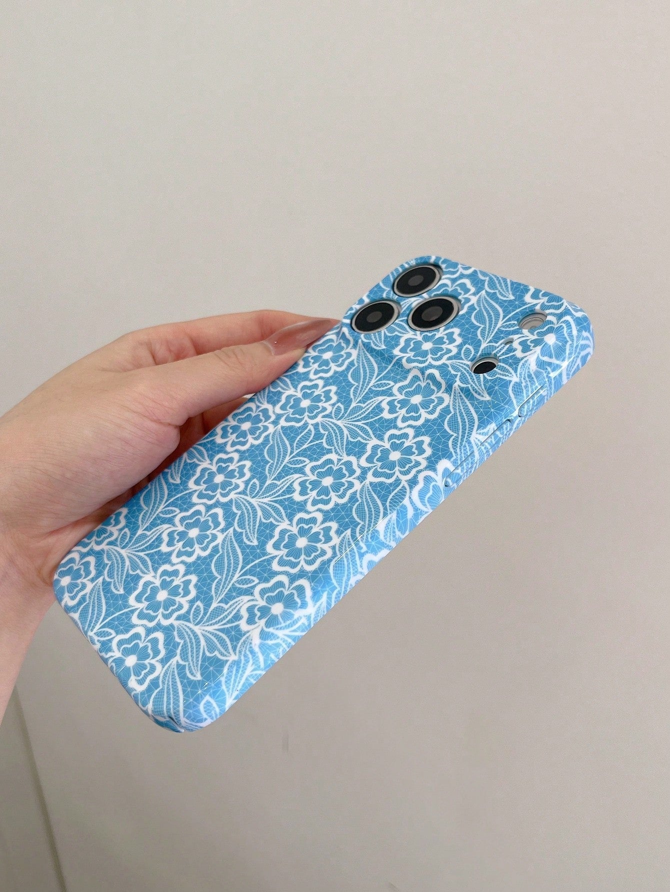 Lace 1pc Transparent Colorful Painting Girl Style Pure White Lace Pattern Shockproof Phone Case Suitable For IPhone 17/17 Pro/17 Pro Max/16/16 Pro/16 Plus/16 Pro Max/15/15 Pro/15 Pro Max/15 Plus/14/14