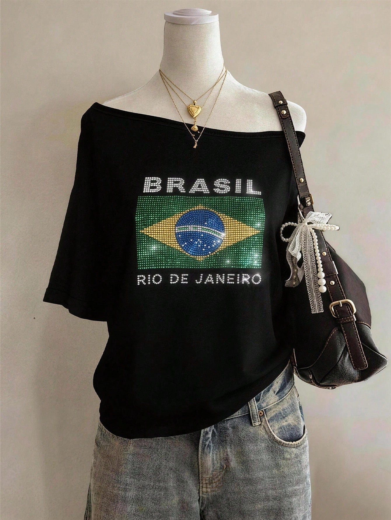 Lalippa Shiny Leopard Print + Rhinestone Embellished Fashionable Minimalist Women's Plus Size Round Neck T-Shirt, Friend's Gift