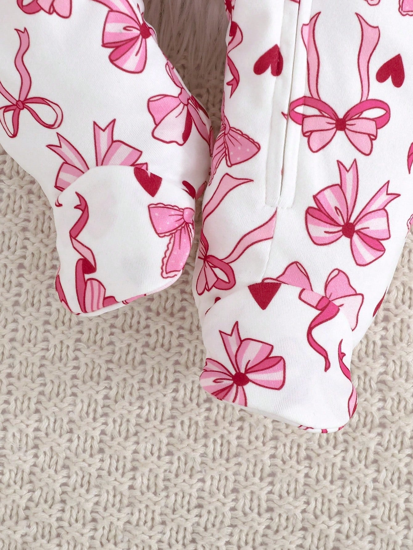 Loomiva Newborn Baby Girl Sweet Bow & Heart Pink Pattern Soft Knit Round Neck Long Sleeve Home Bodysuit & Pants 3 Pcs, Get 1pc Random