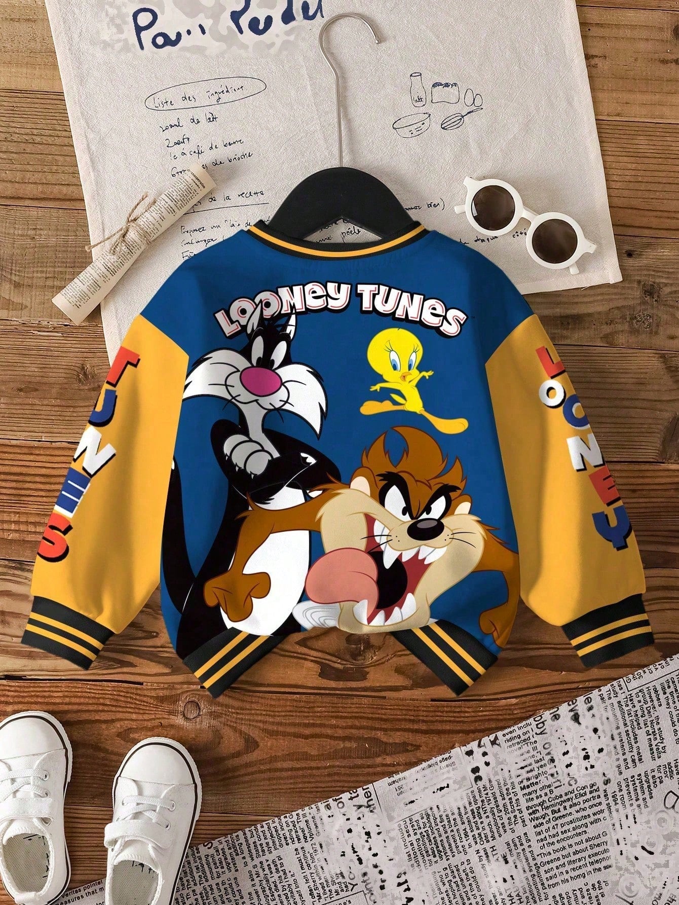 LOONEY TUNES X Baby Boy Casual Colorblock Letter & Cartoon Graphic Crew Neck Sweatshirt, Autumn
