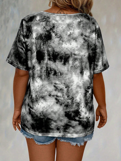 LUNE CURVE Plus Tie Dye Lace Up Front Tee Graphic Tees Women Tops