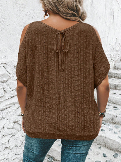 LUNE Plus Cold Shoulder Batwing Sleeve Tee
