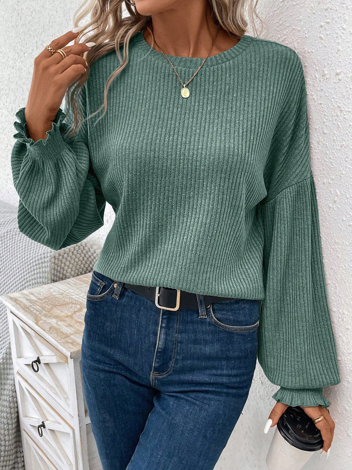 LUNE Women's Casual Home T-Shirt With Ruff Led Lantern Sleeves, Apricot Color Round Neck, For Winter New Years