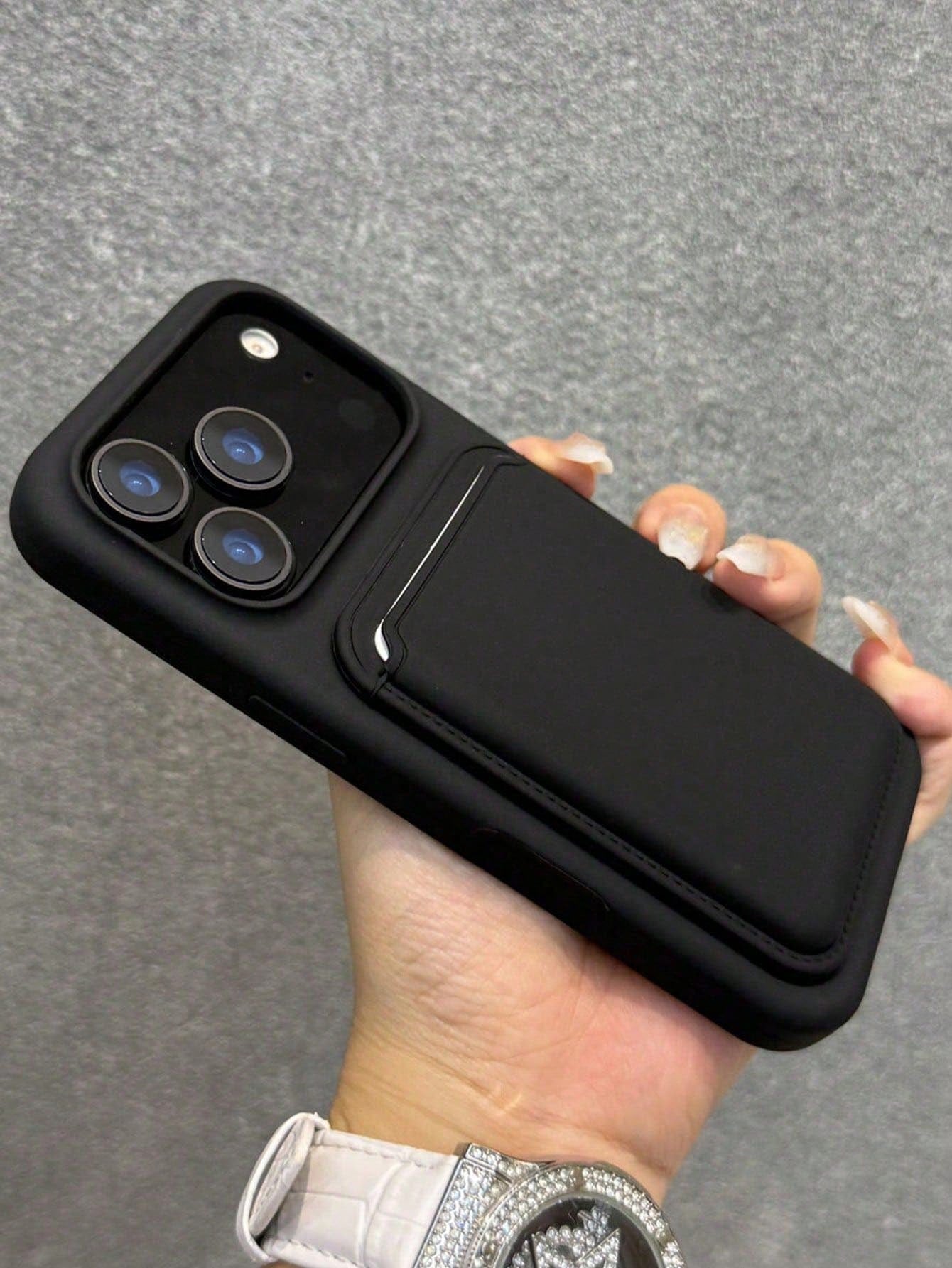 Luxury Silicone Magnetic Wireless Charging Card Holder Phone Case Compatible With IPhone 17ProMax 17Pro 17 16 15 14 13 12 11 Pro Max 16 15 14 Plus Magnetic Back Cover