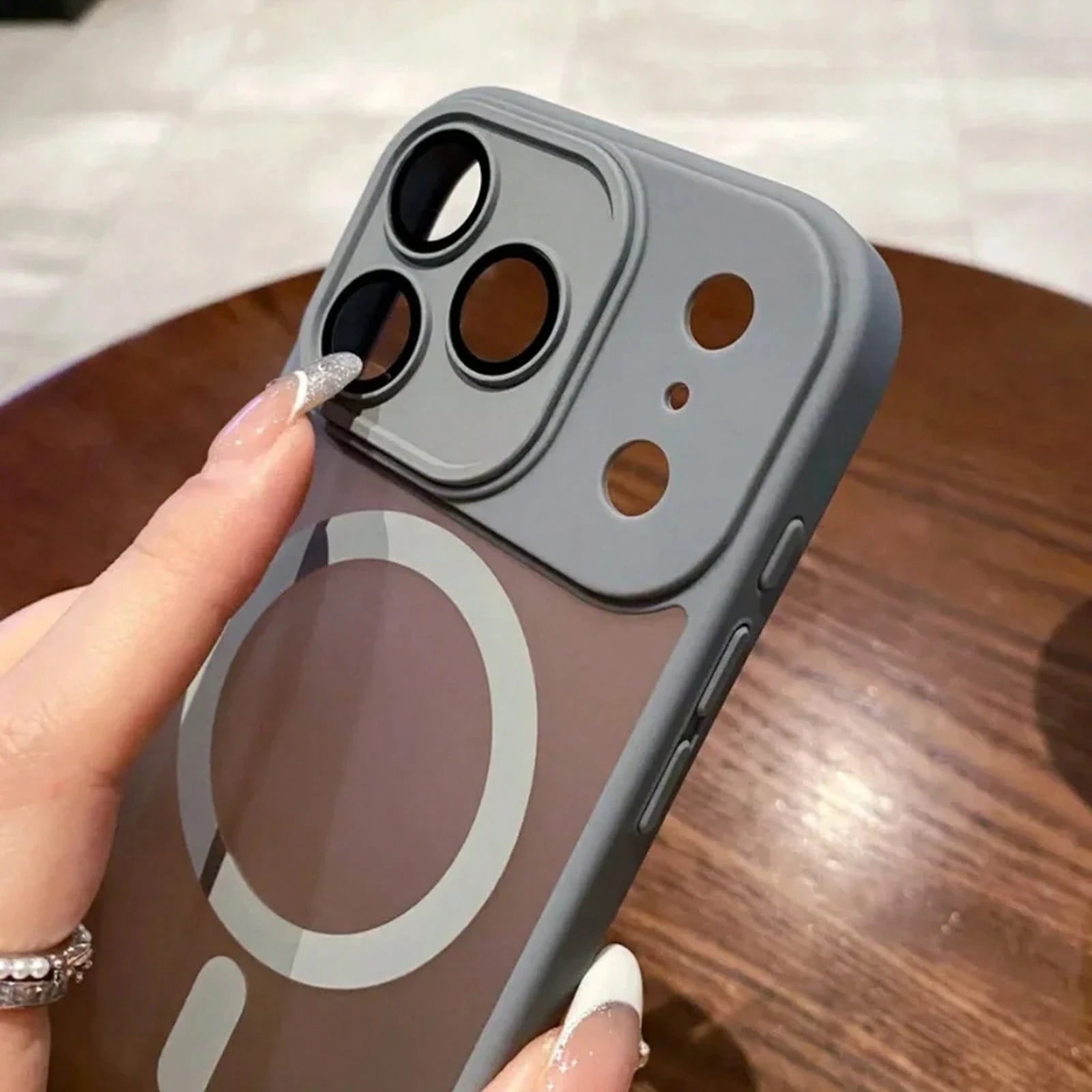 Magnetic Luxury Matte Translucent Armor Shockproof 17 Pro 16 15 14 Plus 13 12 11 Back Cover