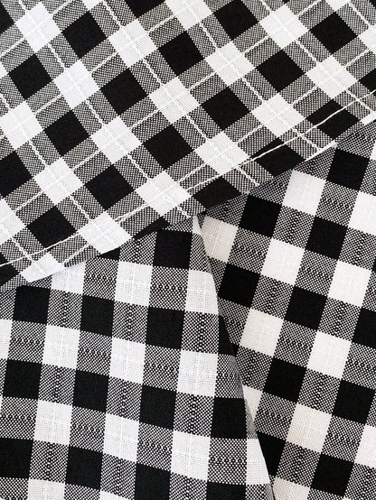 Manfinity Homme Manfinity Men's Black And White Checkered Shirtperfect For Casual Vacations.