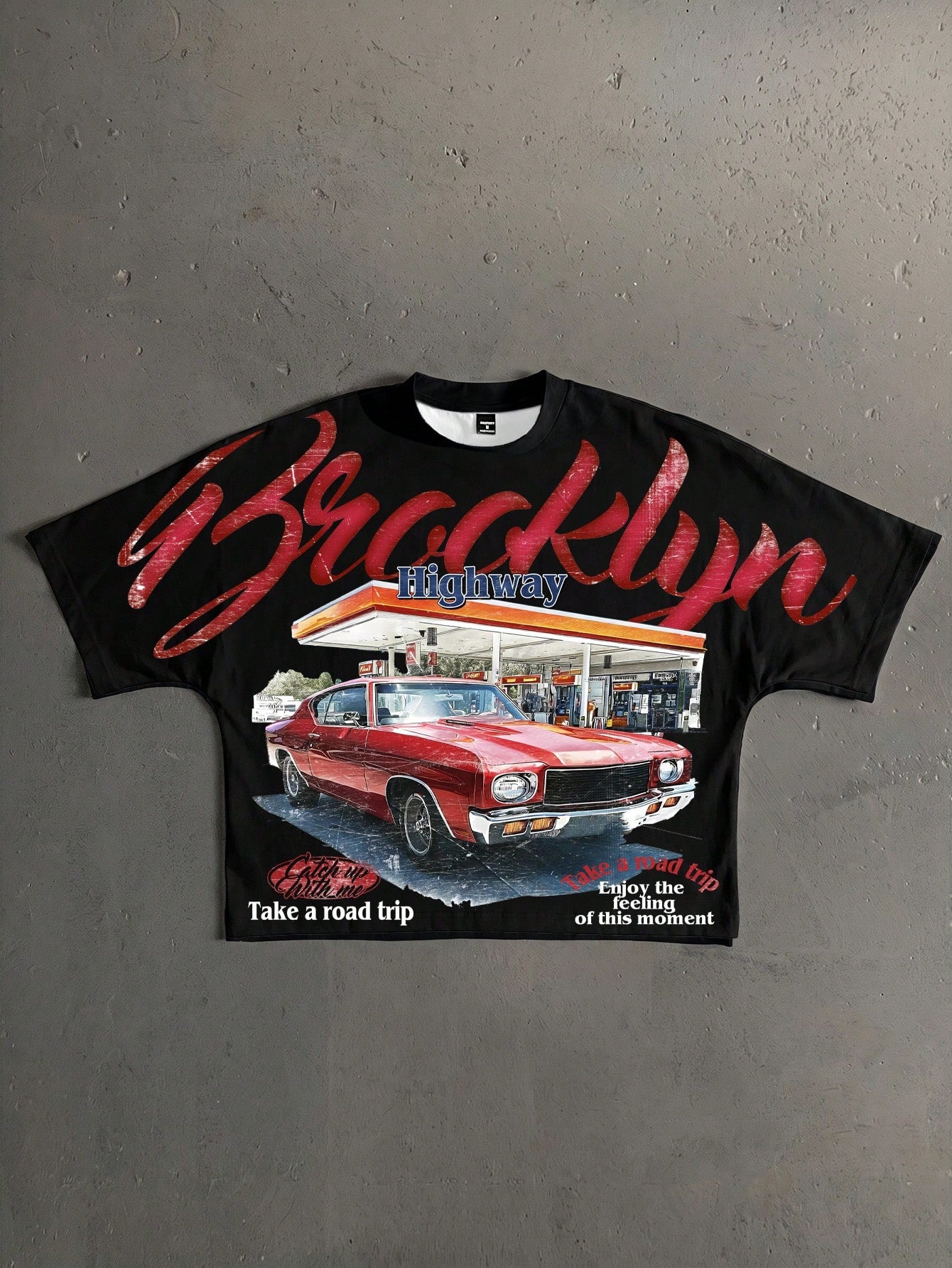 Manfinity Roghcode Retro American Gas Station Shop Print Loose Fit Batwing Sleeve Cropped T-Shirt For Men,White,Summer,Streetwear,City Break,Fashionable Gift For Him
