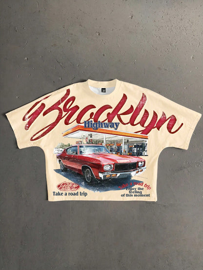 Manfinity Roghcode Retro American Gas Station Shop Print Loose Fit Batwing Sleeve Cropped T-Shirt For Men,White,Summer,Streetwear,City Break,Fashionable Gift For Him