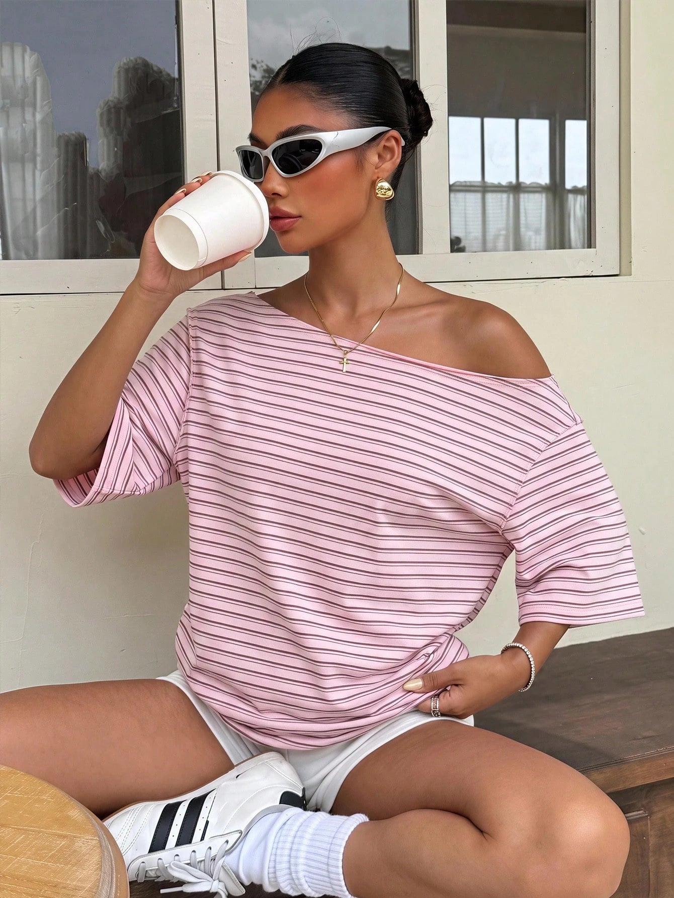 Muchica Casual Minimalist Pink Checkered Striped Print Off-Shoulder Short Sleeve Loose Fit Women's T-Shirt, Autumn Top, Suitable For Daily Commute, Summer
