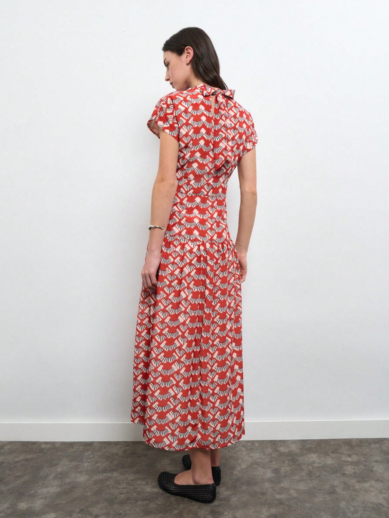 Nöista Red Printed Maxi Dress With A-Line Fit For Summer, Vacation And Casual Elegant Looks.