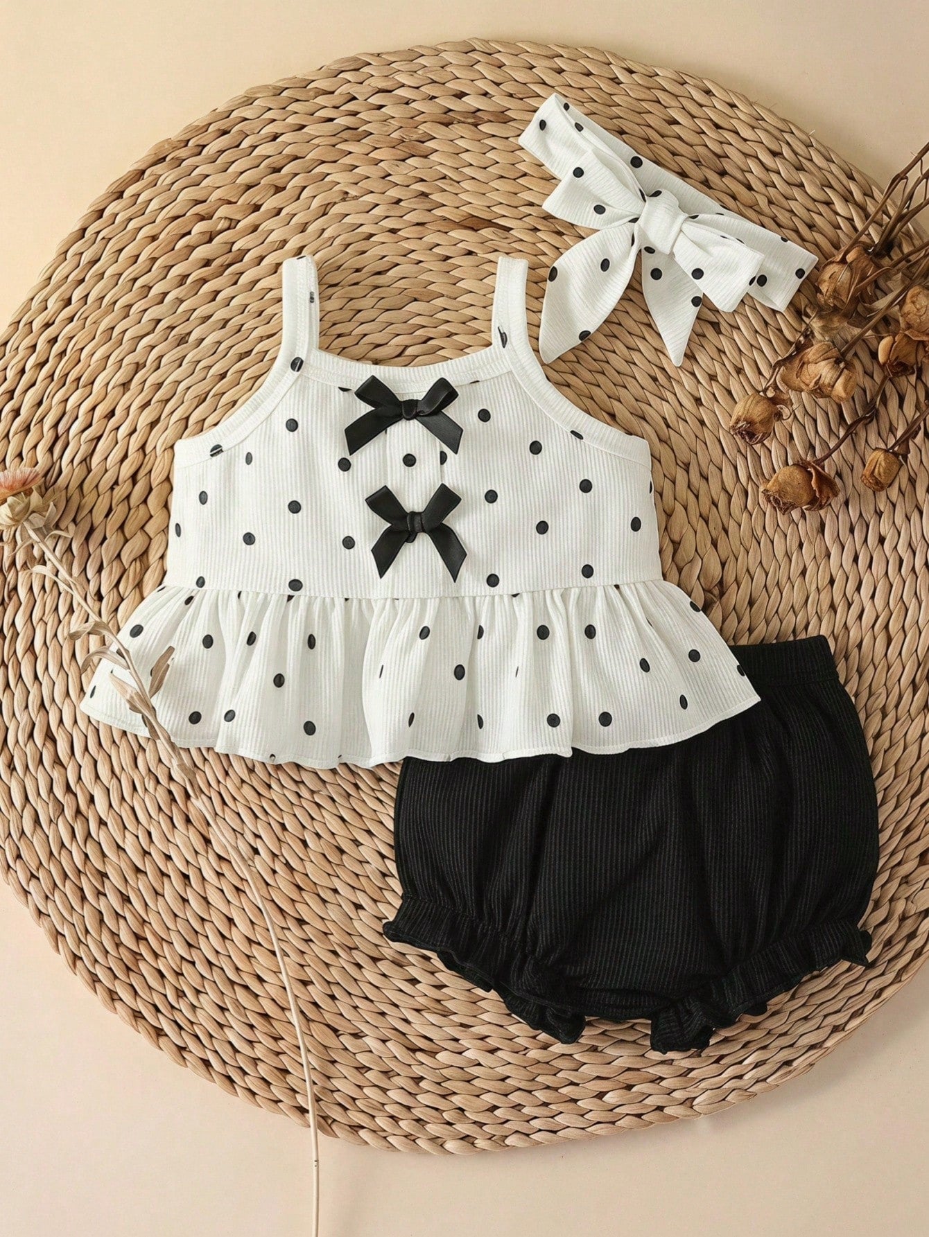 Newborn Baby Girl Summer New Printed Pattern Cute Triangle Bib Set With Headband