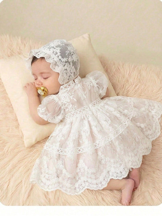 Newborn Baby Girl White Lace Dress,2 Pieces Puff-Sleeve Mesh Round Neck Fitted Christening Gown & Hat Set For Summer Baby Shower Baptism Party,Mom