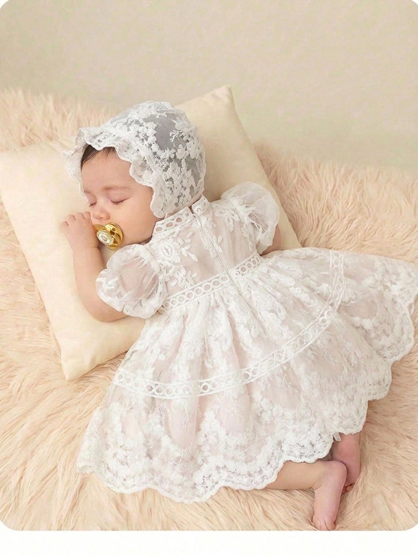 Newborn Baby Girl White Lace Dress,2 Pieces Puff-Sleeve Mesh Round Neck Fitted Christening Gown & Hat Set For Summer Baby Shower Baptism Party,Mom