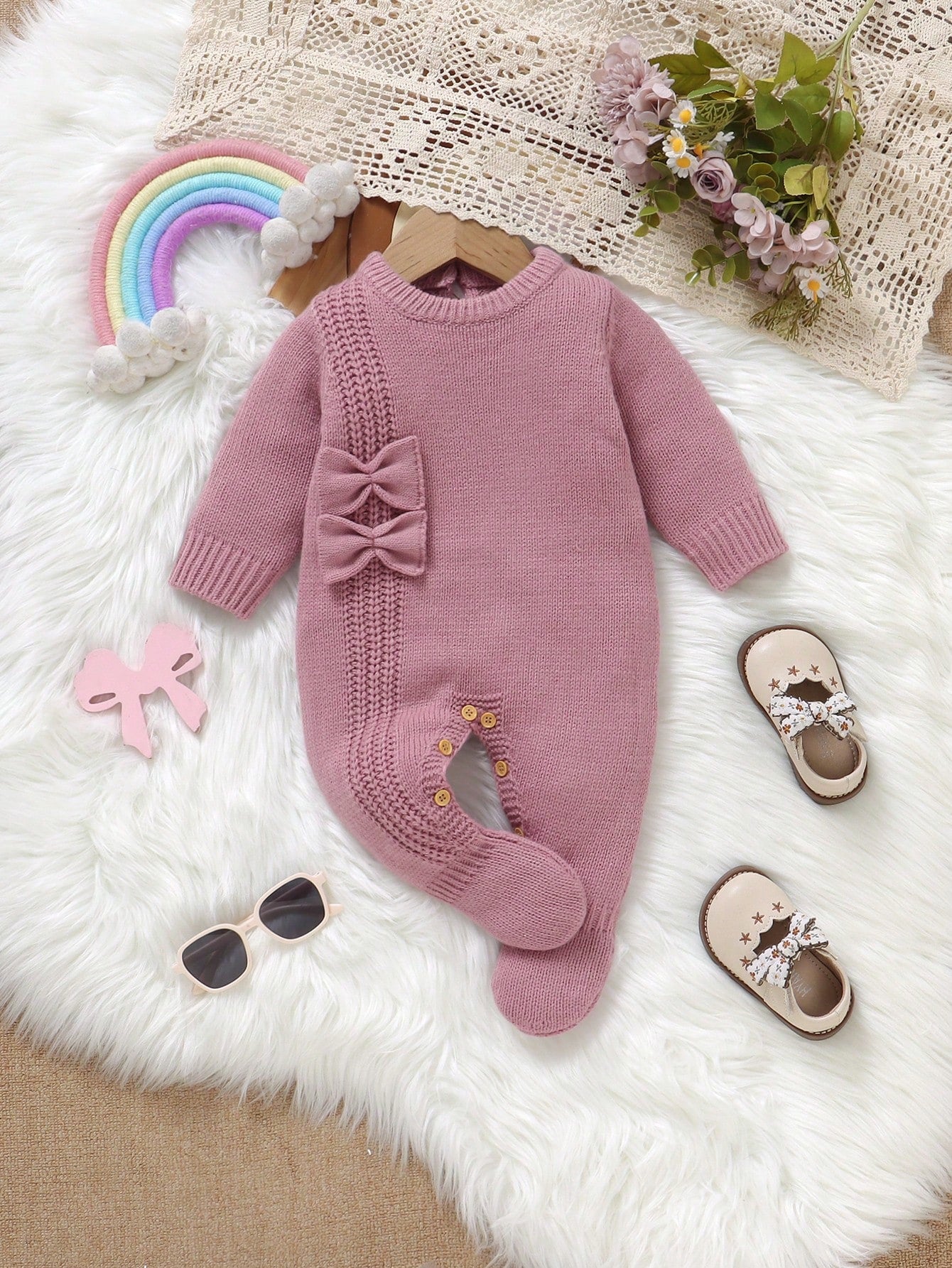Newborn Baby Sweater Onesies, Fashionable Cute Knitted 3D Bow Round Neck Back Button Long Sleeve Footed Romper, Soft And Comfortable For Spring, Autumn, Winter, Suitable For Daily Wear, Outings